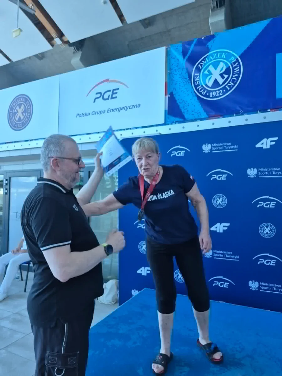 Ma 75 lat i nie zwalnia tempa. Genowefa Drużyńska wróciła z mistrzostw Polski z 5 medalami
