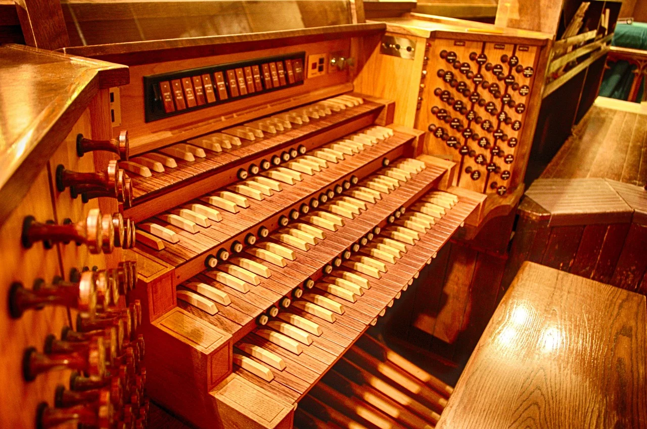 Koncert organowy w Chorzowie. Zagra prof. Julian Gembalski
