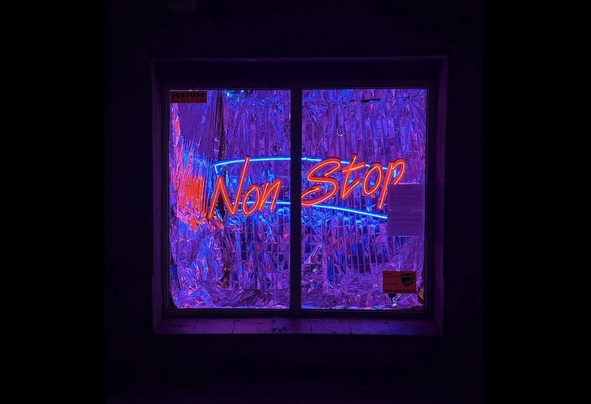 Nowy neon rozbłysnął w Bytomiu. Powstała Galeria Jednego Neonu