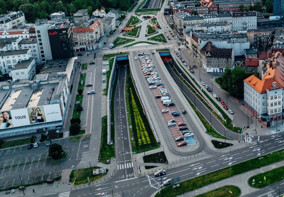 Z parkingu nad DTŚ będzie można wyjechać także na ul. Dworcową