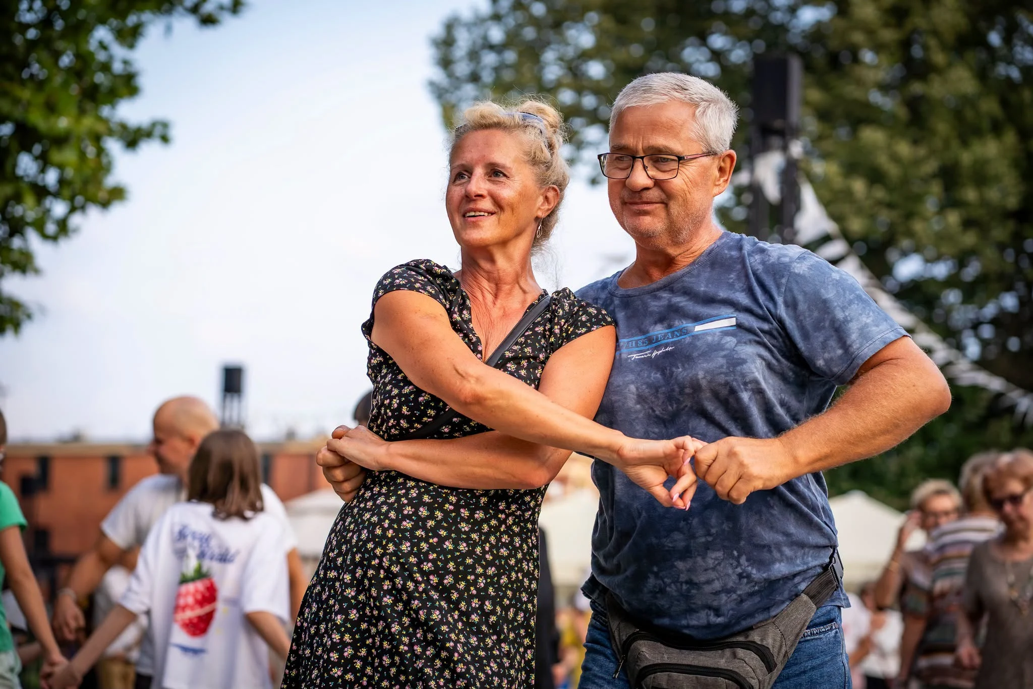 Latynoskie rytmy opanowały centrum Zabrza. Plac Teatralny zamienił się w parkiet