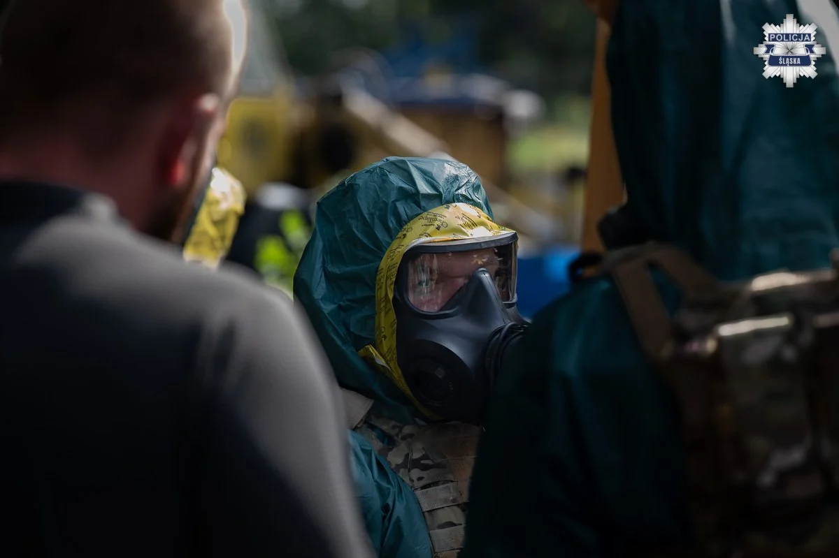 Nielegalne składowanie odpadów. 31 przeszukań i mienie warte miliony /fot. Śląska Policja