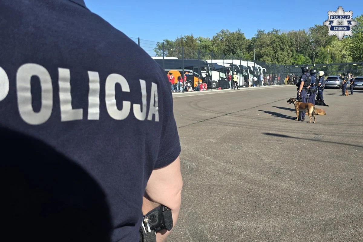 49-951145