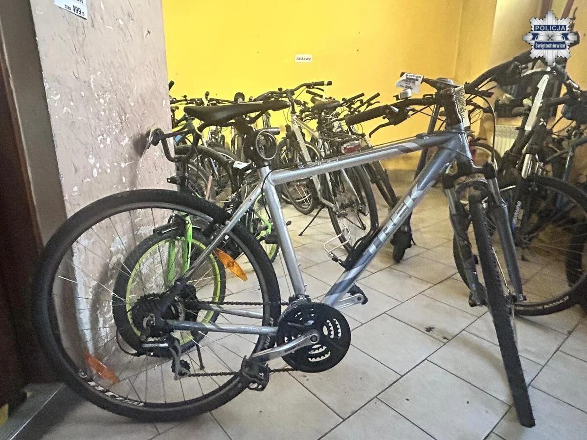 Policja szuka właścicieli czterech rowerów. Zabezpieczono je w lombardzie / fot. KMP Świętochłowice