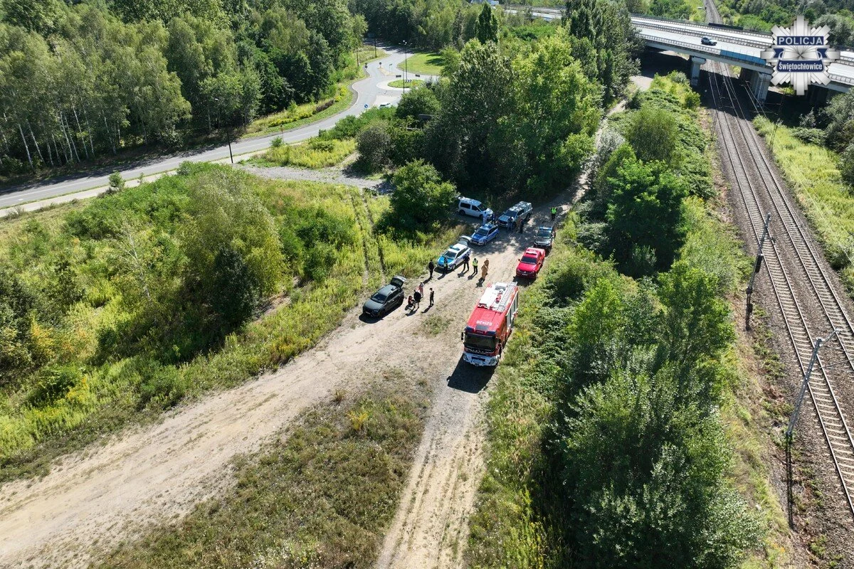 Pożar, poszkodowani i fragment drona przy torach. Tak wyglądały ćwiczenia Flyaway 2026 / fot. KMP Świętochłowice