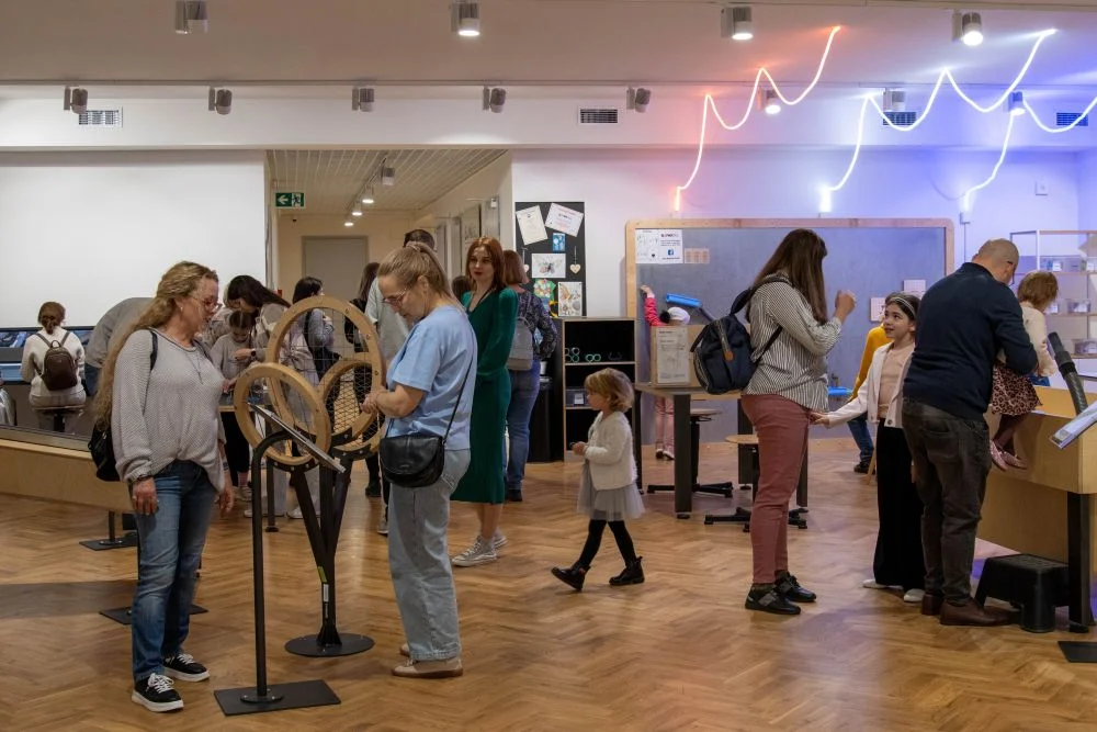 Darmowe eksperymenty w Pałacu Dietrichsteinów. SOWA z nowymi eksponatami