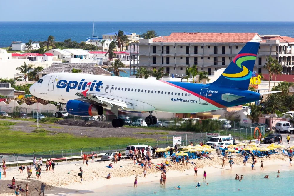 SINT-MAARTEN shutterstock_620877575