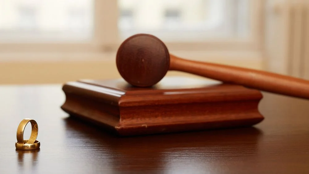 Jak wybrać dobrego adwokata kościelnego? Kompleksowy poradnik dla szukający wsparcia