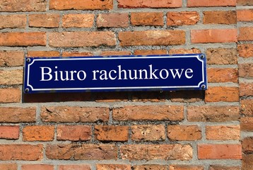 Zatrudnię do biura rachunkowego na pełny etat.